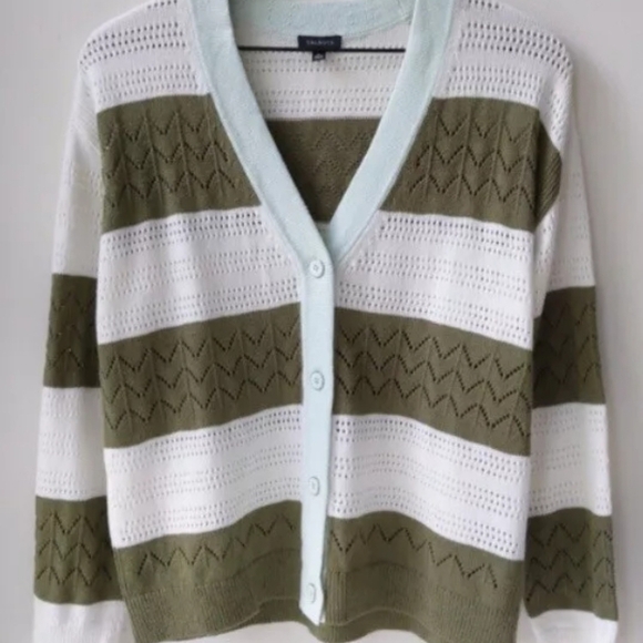 CHARTER CLUB Elegant Green and Cream Women's Cardigan - Picture 3 of 14